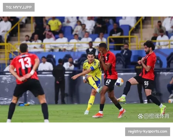 利雅得胜利防守组织严密 近三场比赛仅失一球